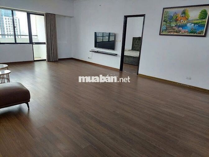 Cho thuê căn 4PN full đồ  Thành Công Tower 57 Láng Hạ giá 22.5 tr/thg