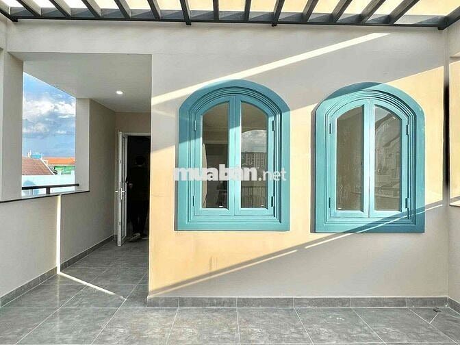 PENHOUSE 2PN 1PK 1WC FULL NỘI THẤT VIEW SIÊU THOÁNG NGAY CHỢ THẠCH ĐÀ