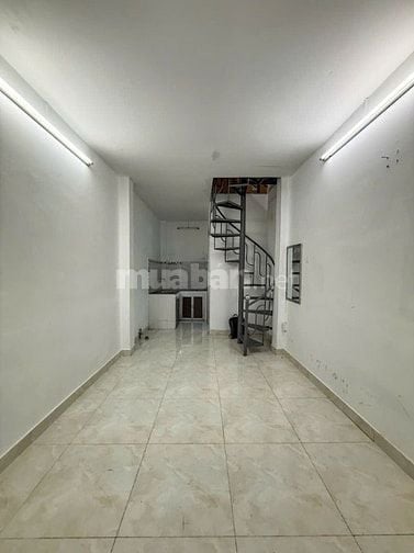 Bán nhà Trần Quang Diêu Q.3 - 23,5m2 - hẻm trước nhà 4m - 4,35 tỉ