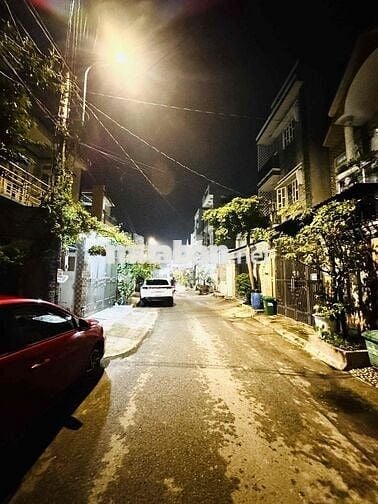 Cho thuê phòng trọ hẻm 63 có gác lửng khu dân cư yên tĩnh