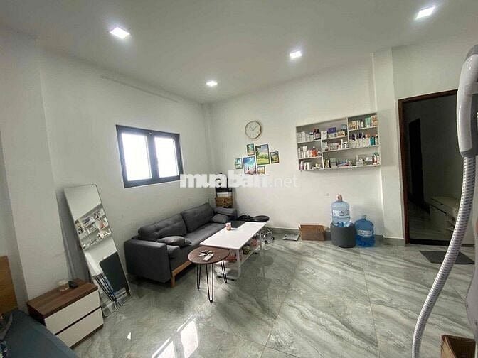 phòng trọ mới đẹp rộng rãi có thang máy vân tay
