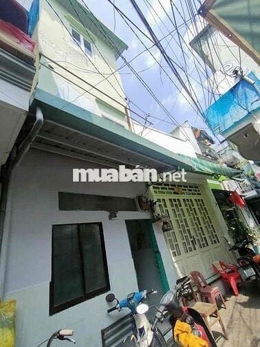 Cho Thuê Nhà Nhỏ 2 Tầng Giá Rẻ Hẻm Đoàn Văn Bơ Quận 4