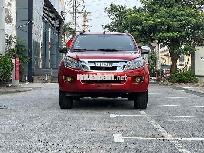 Isuzu Dmax 2014 - 125000 km