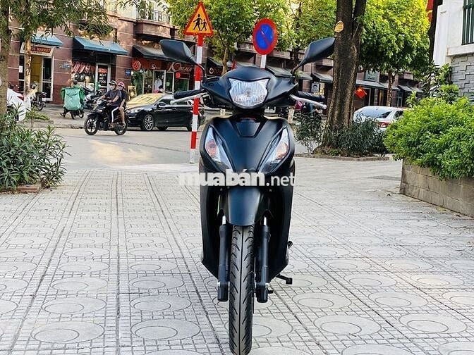 HONDA VISION  BẢN CÁ TÍNH ĐEN SẦN MỚI ĐẬP HỘP 2024