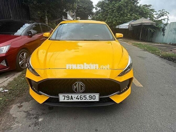 MG MG5 2022 Luxury - 18000 km
