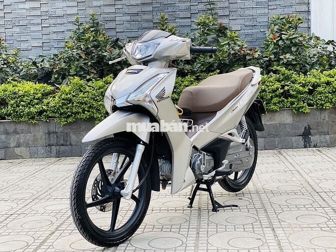 HONDA FUTURE 125 FI KIM PHUN ĐIỆN TỬ 2024 XE ZIN