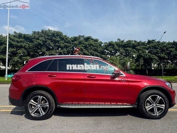 Mercedes Benz GLC 250 4 matic model 2017