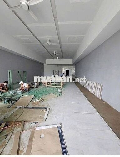 NGANG 10M MẶT TIỀN ĐƯỜNG NGUYỄN VĂN CỪ ND