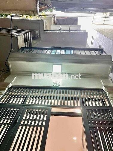 Bán nhà Quận 7, đường 77, Tân Quy, 40m2,3 tầng, 5 tỷ 5