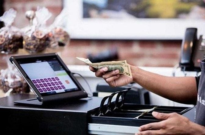 BÁCH HÓA TỔNG HỢP ĐANG CẦN TUYỂN NHÂN VIÊN THU NGÂN GẤP 