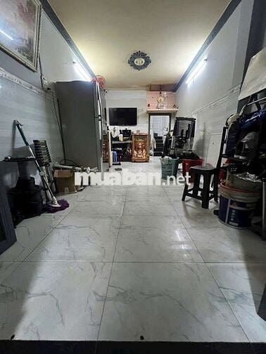 - Nhà bán lưu hữu Phước p15 Q8 ( mới phường Phú Đinh)
- giá 2ty580