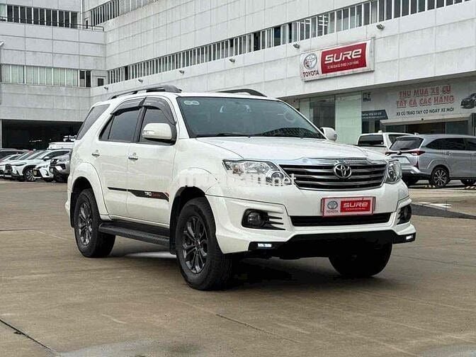 Toyota Fortuner Xăng TRD 2016 siêu nét 51.000km