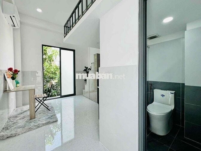 CHO THUÊ PHÒNG FULL NỘI THẤT GẦN ĐH VĂN HIẾN CỬA SỔ - BAN CÔNG