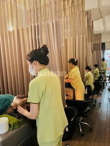 TUYỂN NỮ KTV SPA, LÀM Ở QUẬN 2