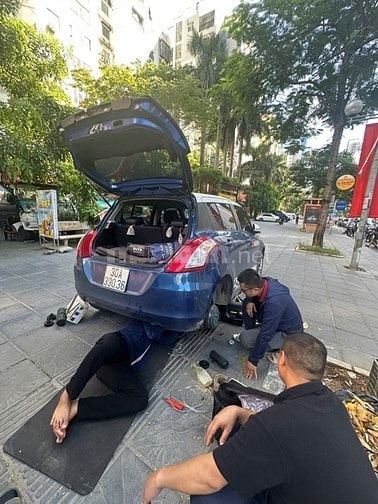 Tuyển thợ làm tại Lê văn lương