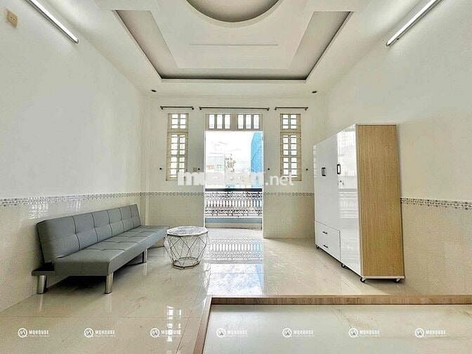 STUDIO 35m2 bancol FULL NỘI THẤT mới 100% ngã tư Âu Cơ - Lạc Long Quân