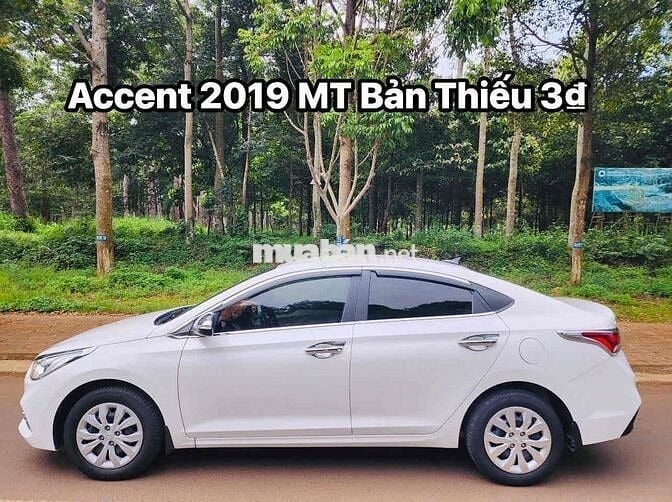 Hyundai Accent 2019 1.4 MT Base - 70000 km