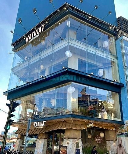 Tòa nhà 7 tầng góc vòng xoay 3 MT Châu Văn Liêm -  HĐT 250tr Giá 62 tỷ