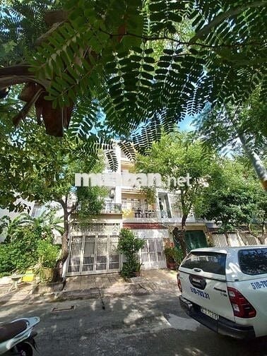 NHÀ HIẾM KHU TÂN PHONG, 4 TẦNG, 4X18M, MẶT TIỀN ĐƯỜNG 14M