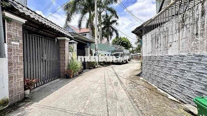 Nhà HXH đậu cửa Tân Xuân 1 HM-5,3x17m-300m ra Lê Thị Hà-4 tỷ