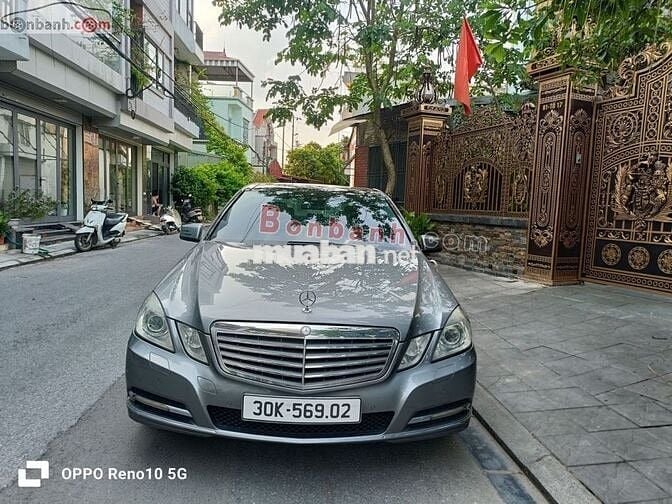 Mercedes Benz E class E300 2010