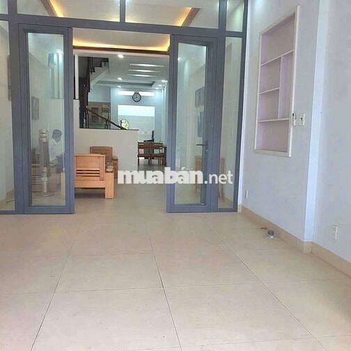 Cho thuê nhà mt hẻm tx 25 dt 4×25 full nôi thất giá 11tr