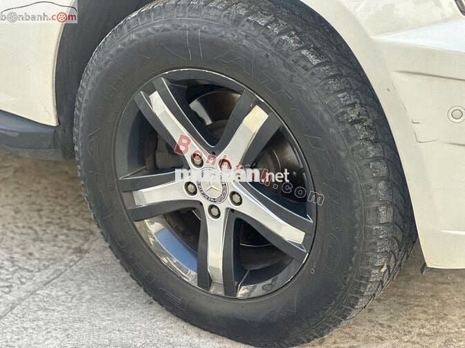 GLK 300 4matic đời 2012