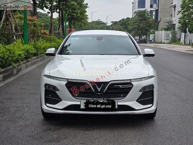 VINFAST LUX A2.0 PREMIUM 2019 - TRẮNG