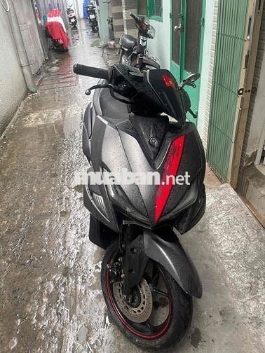 Cần bán xe Yamaha - NVX đk 2018