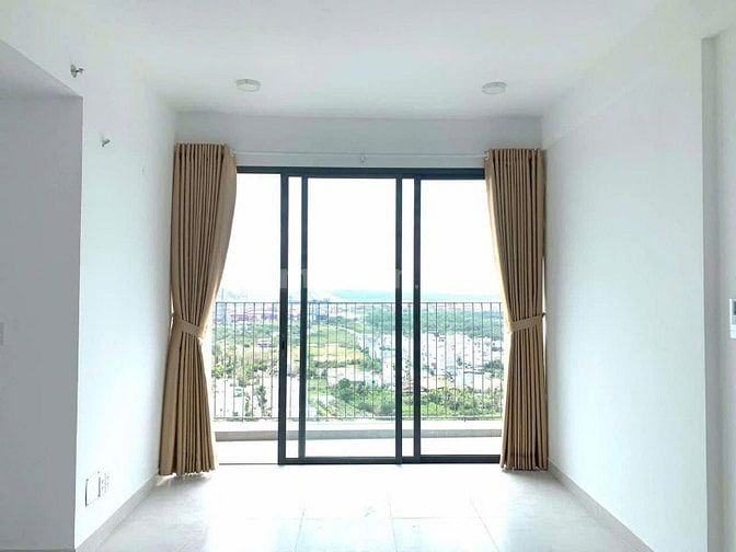 Chung cư Satra, Phan Đăng Lưu, PN: 3p ngủ, 140m2, ban công 21tr/th