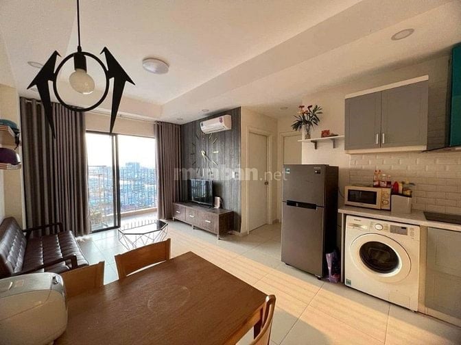 C/c Satra Eximland,Phan Đăng Lưu, PN: 90m2, 2p ngủ, NTCC, 17tr/th