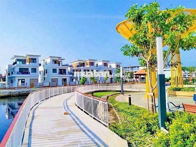 NHÀ 1T2L 5x20 4PN 4WC, SẴN MÁY LẠNH. NẰM NGAY TÔ NGỌC VÂN, Ở + VP CTY