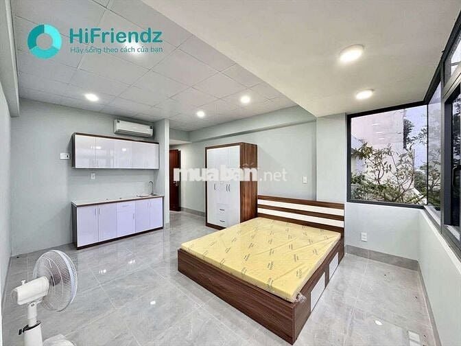 Căn hộ ban công view thoáng mát , nhà mới full nội thất cao cấp PTH f7