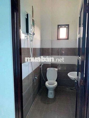NHÀ MẶT TIỀN KHU CÔNG NGHIỆP HÌA PHÚ- VĨNH LONG