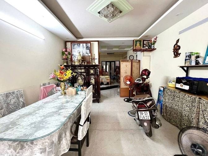 BÁN NHÀ HẺM XE HƠI ĐƯỜNG NGUYỄN VĂN TRỖI, PHÚ NHUẬN – GIÁ CHỈ 2 TỶ 450