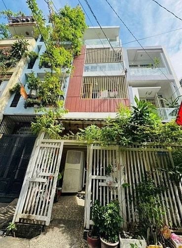 Giảm gấp 500tr còn 4ty250. Bán nhà Dương Bá Trạc Q8 70m2. Sổ sẵn
