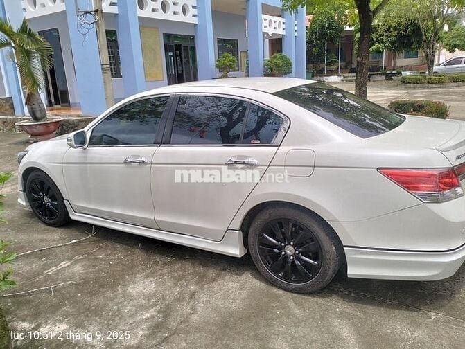 Honda Accord 2011 2.4 AT - 198000 km