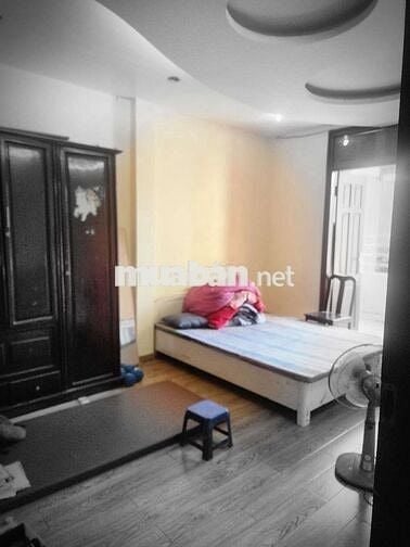Cho thuê nhà gần trường Đại học Thăng Long
