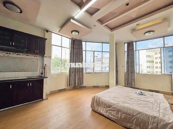 studio cửa sổ lớn Nơ Trang Long Văn Lang Bình Thạnh