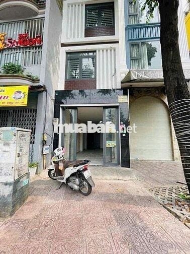 Mặt Tiền Trường Sa 150m2 3 Phòng Quận 3 Gần Đặng Văn Ngữ Vỉa Hè RỘng