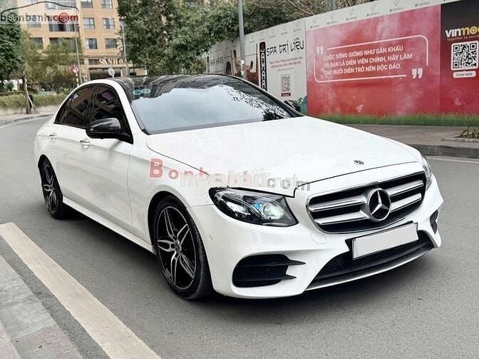 Mercedes E300 model 2017