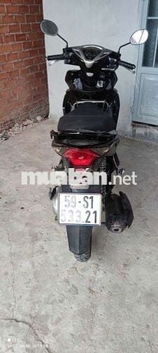 Chật nhà nên cần ra đi con xe thân yêu