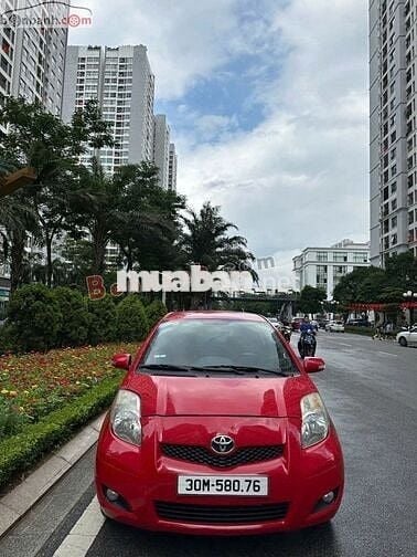 yaris 2012 xe giá đình rất chất,