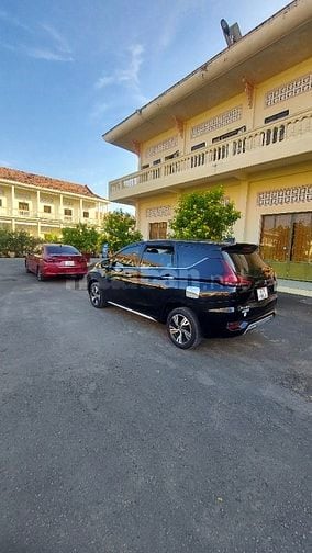 Cho thuê xe tự láy hoặc có tài