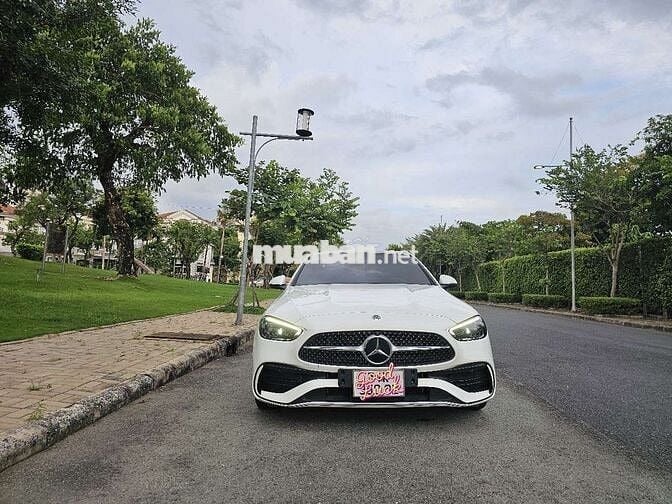 2022 C300 AMG First Edition - 6800 km