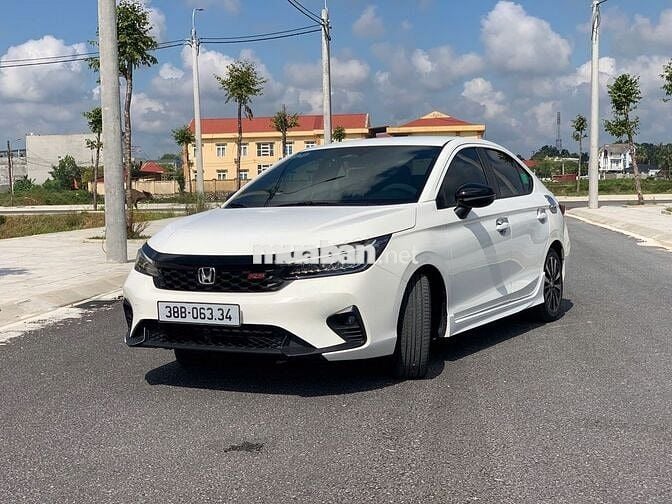 Honda City 2025 RS 1.5AT- 8000 km lăn bánh 3 tháng
