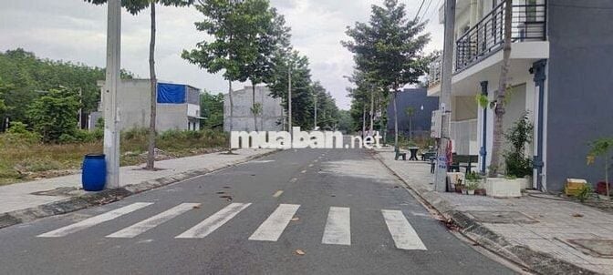 Chính chủ cần bán lô đất kdc Bình Mỹ, Bắc tân uyên, Bình Dương.
