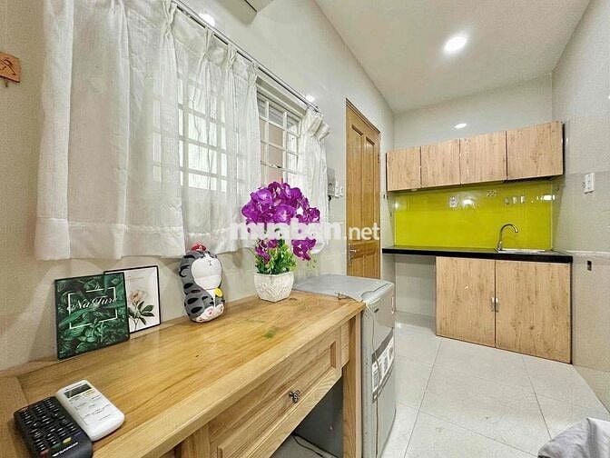 STUDIO CỬA SỔ NHỎ GỌN 1 - 2 NGƯỜI Ở . TÂN SINH VIÊN 2K7 NHANH TAY LẸ