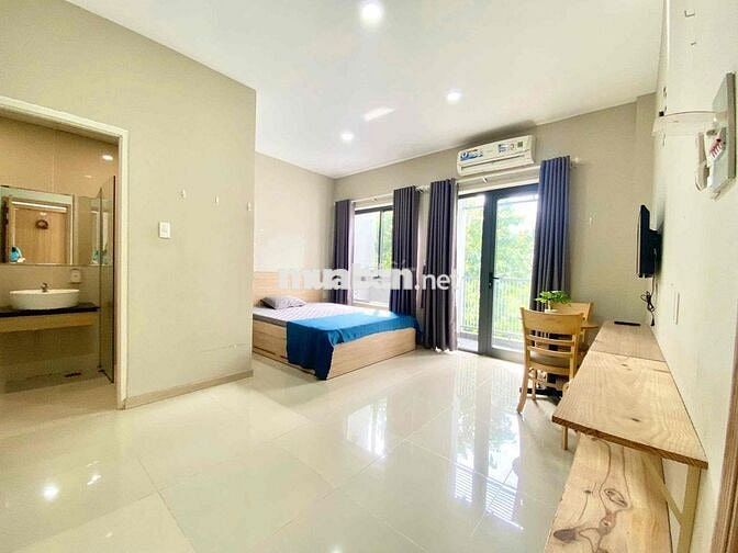 Cho Thuê Studio Ban Công 40m2 Bình Thạnh Sát Q1_Full NT_Thang Máy
