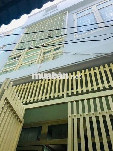 Nhà 1 lầu có săn máy lạnh đ47 HBC 8tr/ tháng